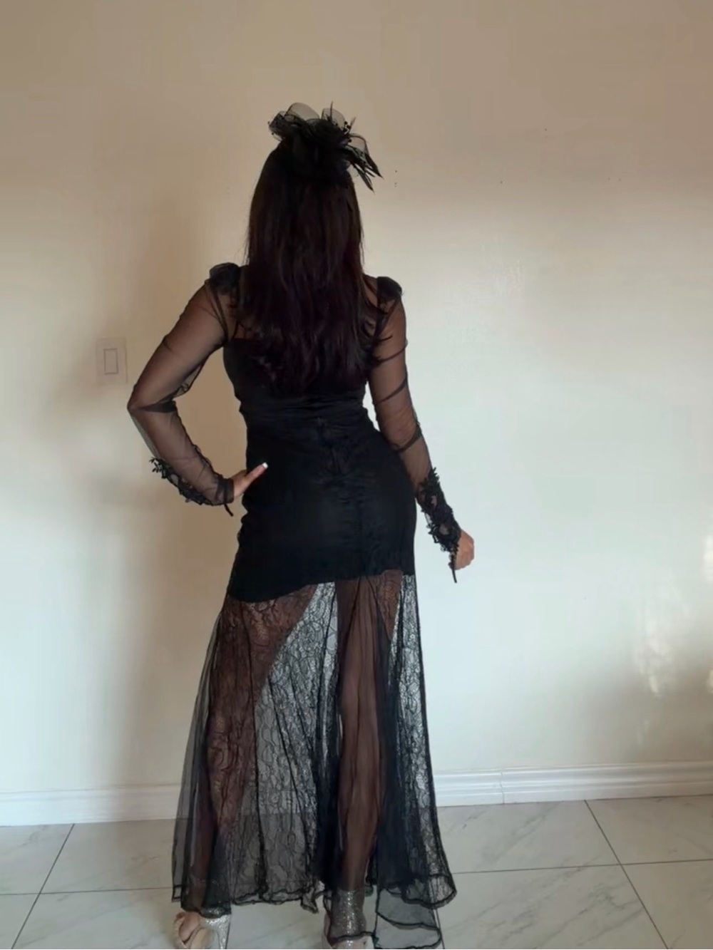 Gothic Queen Halloween Costume - Picture 5 of 6